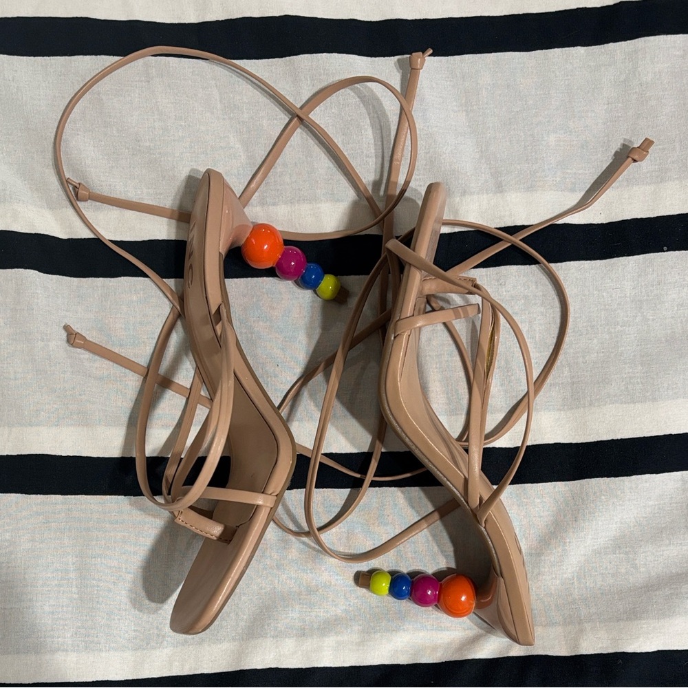 Tan Heels